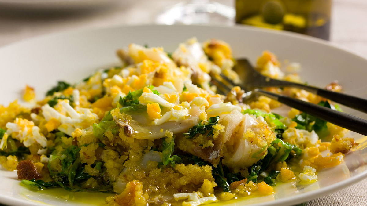 BACALHAU NO FORNO COM BROA E LOMBARDO