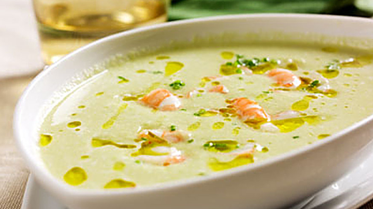 CREME DE FEIJÃO MANTEIGA COM CAMARÃO E COENTROS