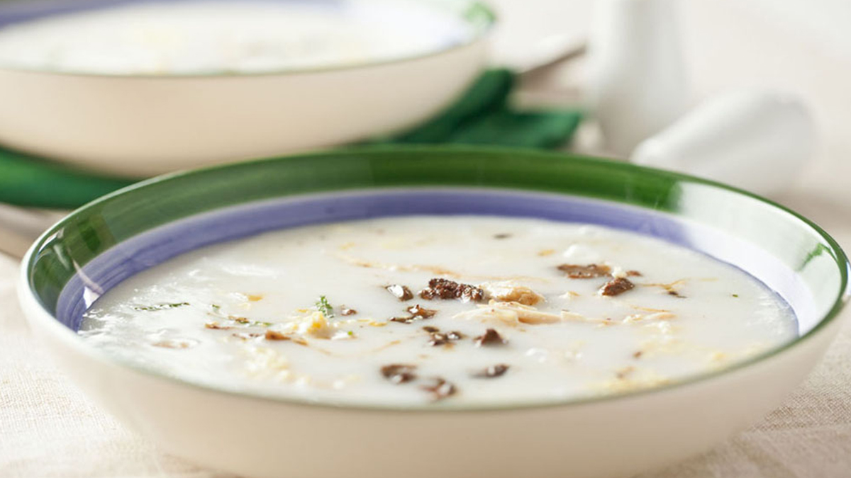 CREME DE ARROZ COM GALINHA E HORTELÃ