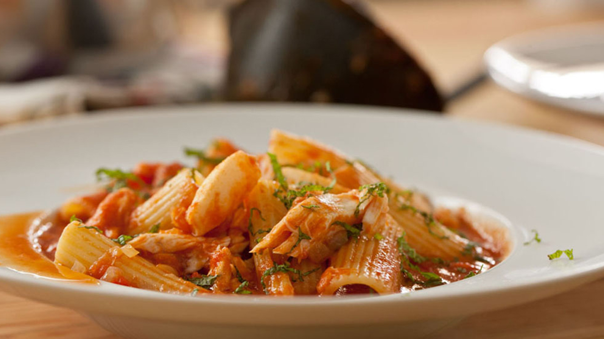 MASSADA DE PEIXE E HORTELÃ