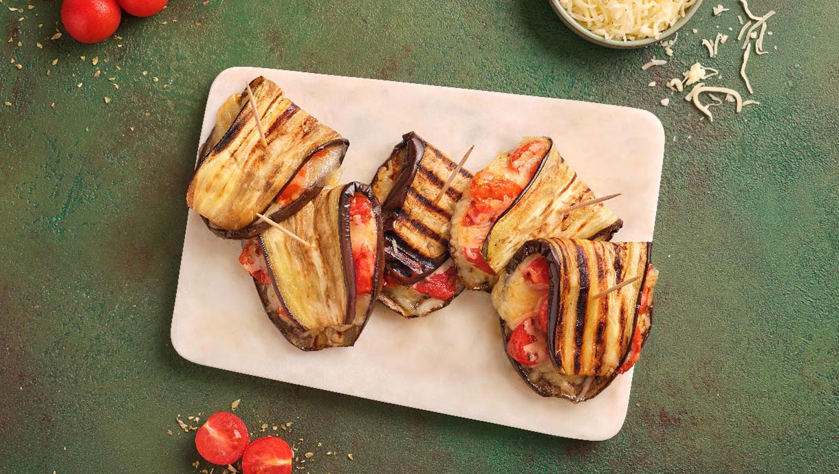 Beringela Recheada Com Mozzarela e Tomate